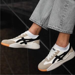 NWT De Florance Women’s Sneakers